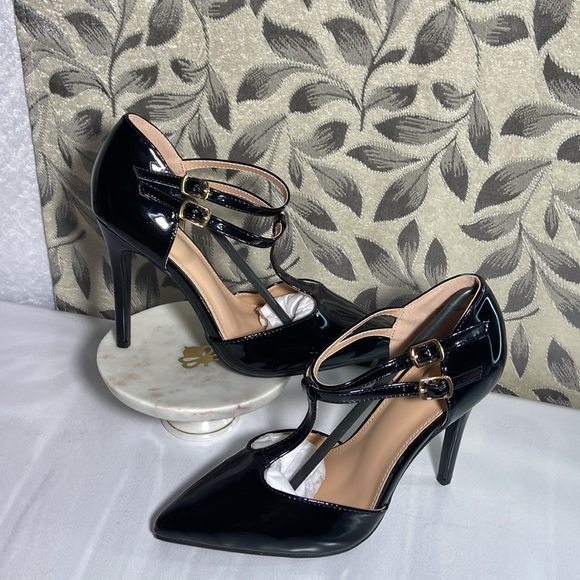 Tru Patent T-Strap Pump - Wide Width  (Women) - Picture 8 of 8